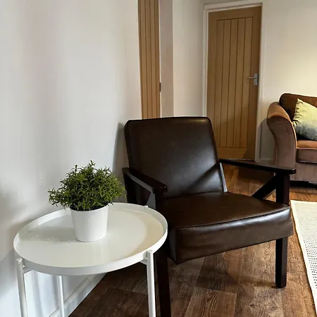 Entire Apartment Super King Bed Close To Town Centre Colchester Exterior photo